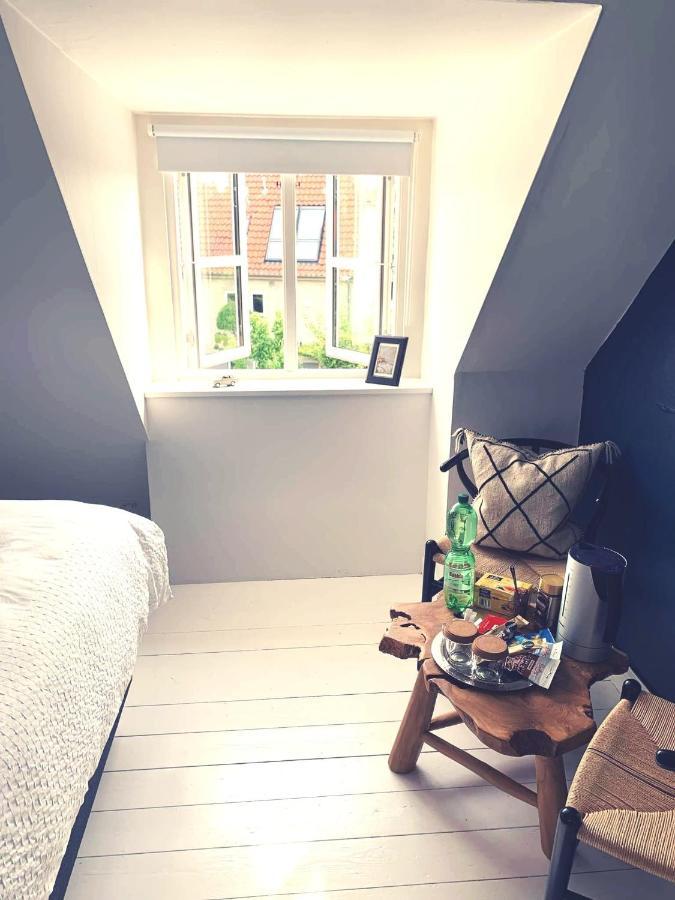 Room In A Danish Cottage With Garden View, 10 Min To Cph Gentofte Dış mekan fotoğraf